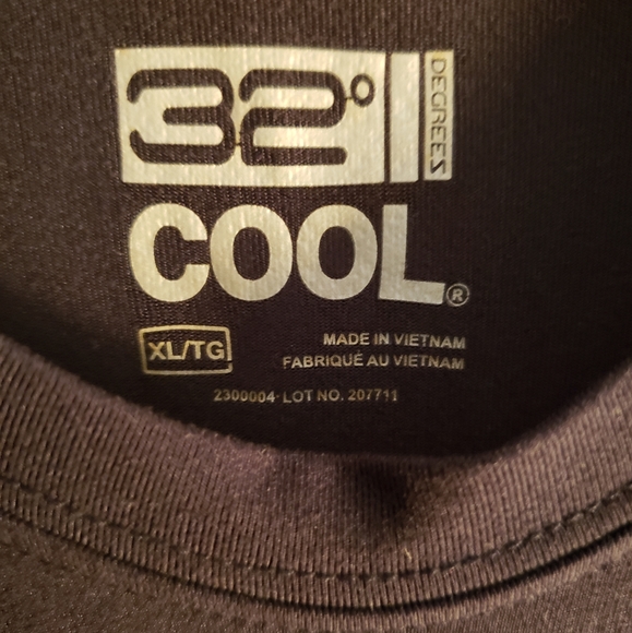 Men's 32 degree cool T-shirt NWOT - Picture 2 of 3